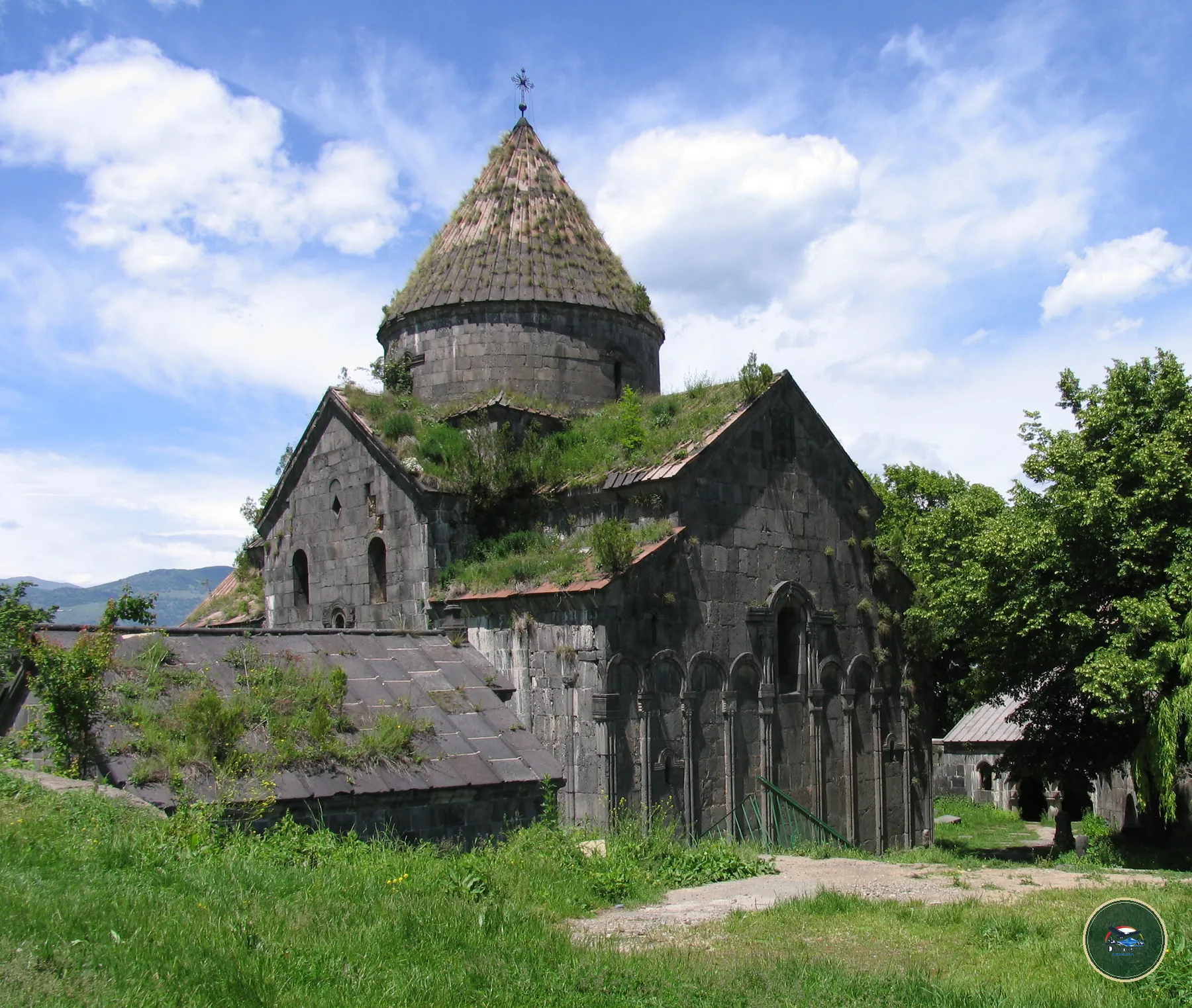Санаин — монастырь, хранящий историю в камне